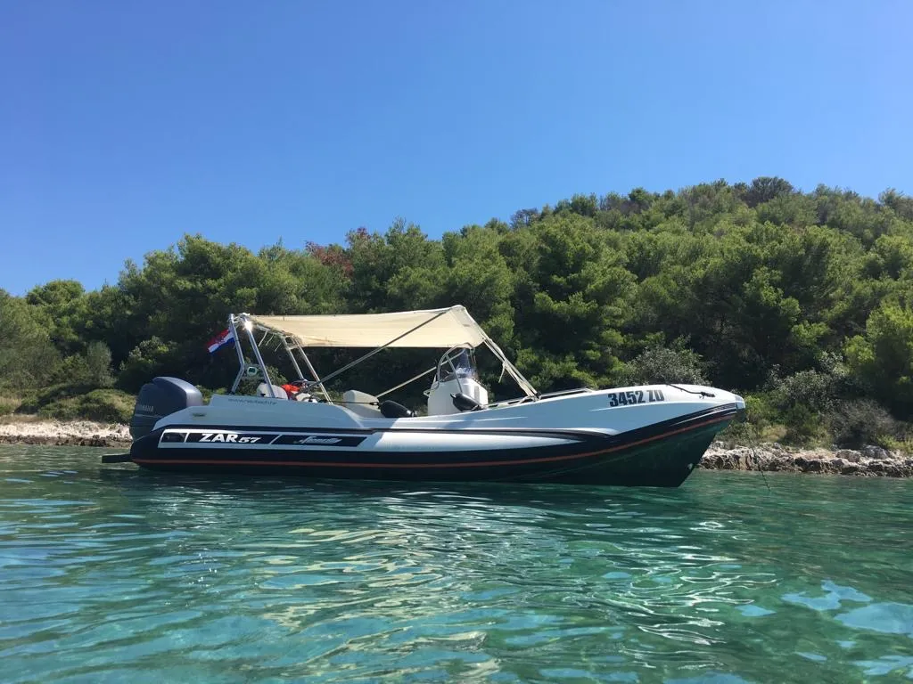 no name - Motor Yacht in Sukošan