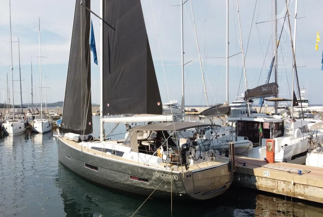 Silente - Sailboat in Porto Rotondo