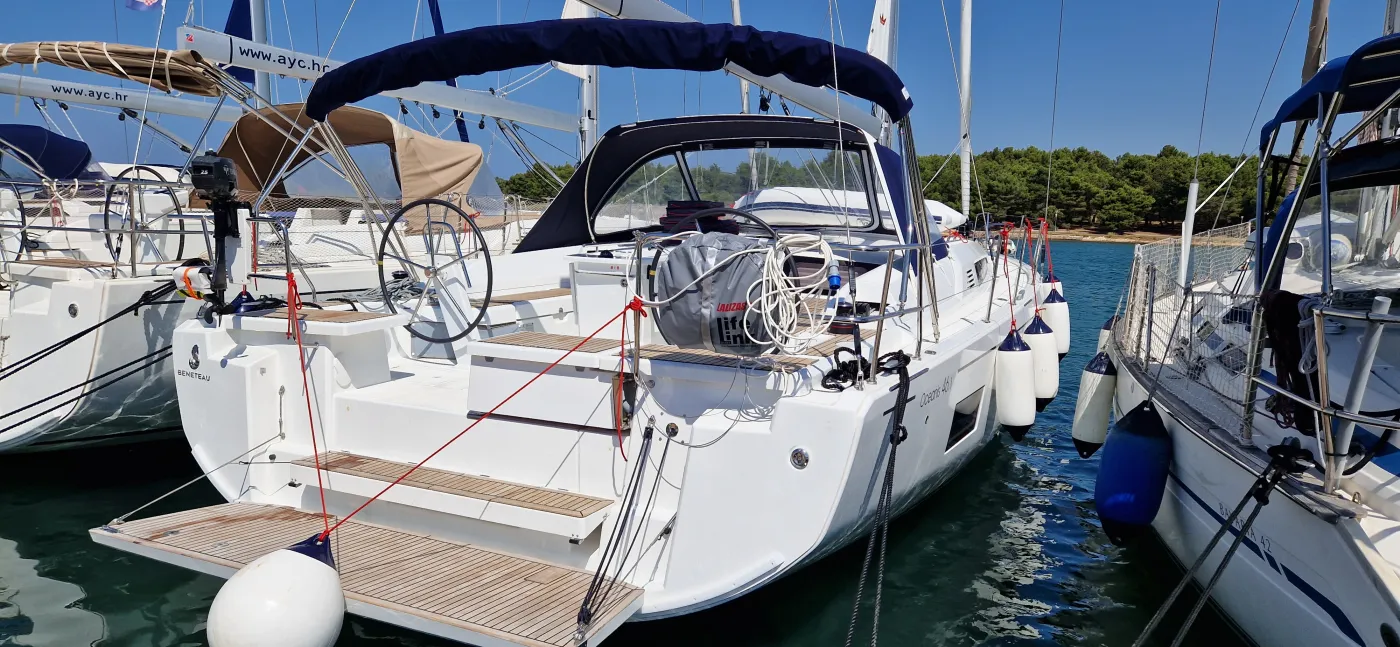 Luna - Sailboat in Medulin