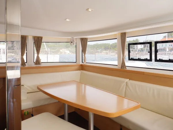 Interior - saloon (photo taken 2019)