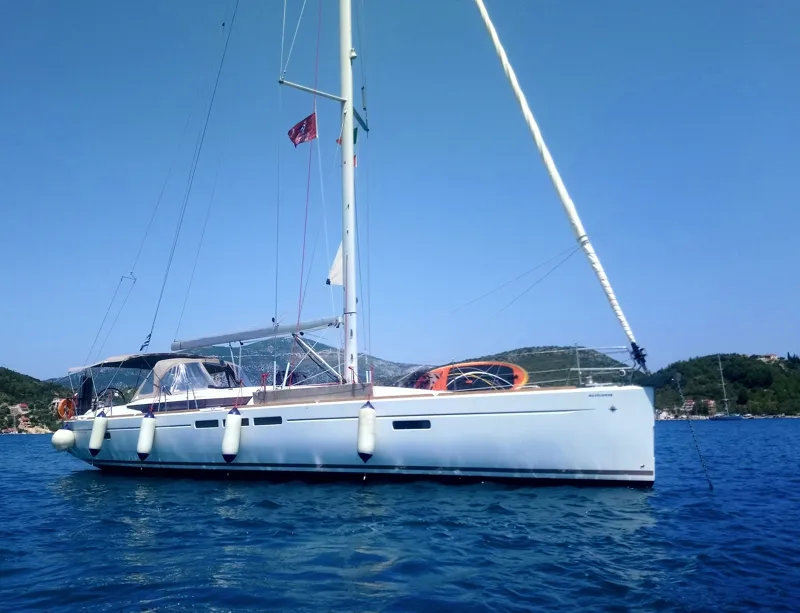 Mayflower - Sailboat in Mpenitses