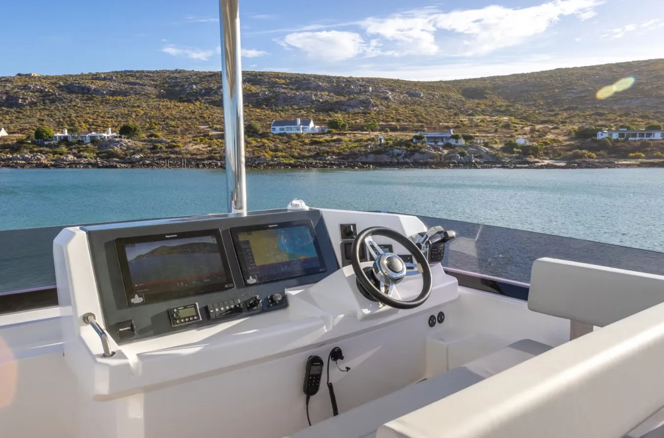 Premium - Catamaran in Cogolin
