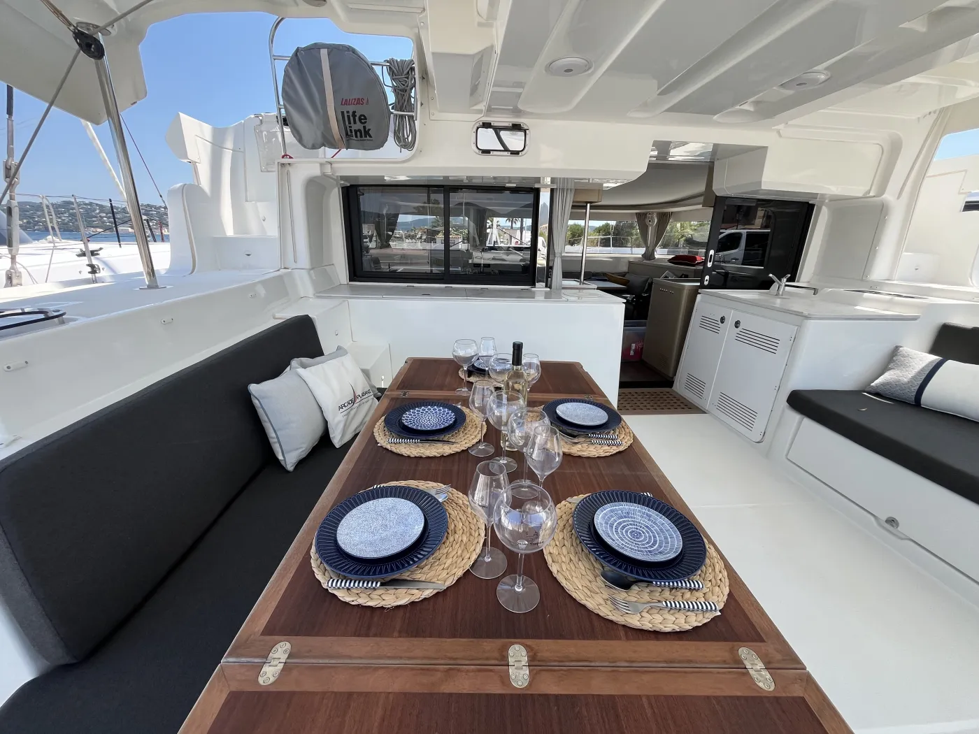 M & M - Catamaran in Grimaud