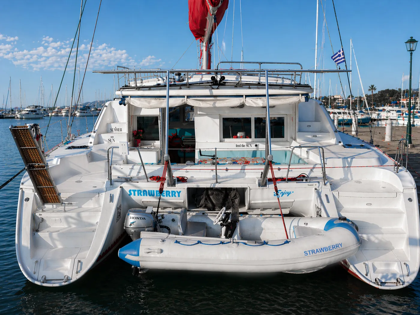 Strawberry - Catamaran in Preveza