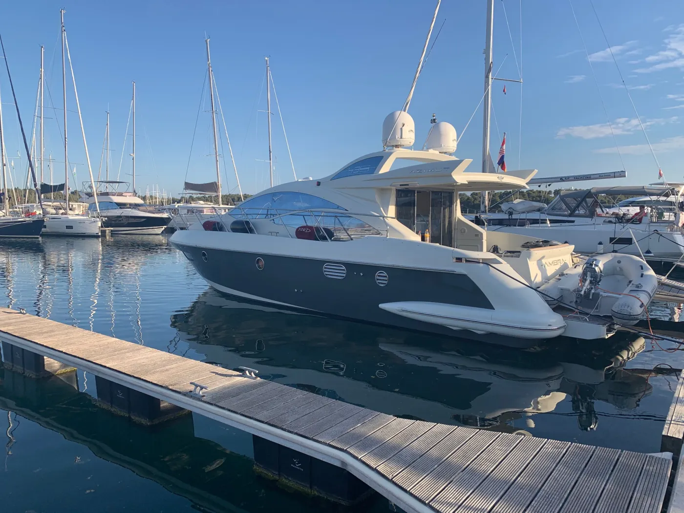 AMBRA - Motor Yacht in Primošten