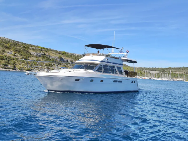 Grazia - Motor Yacht in Primošten