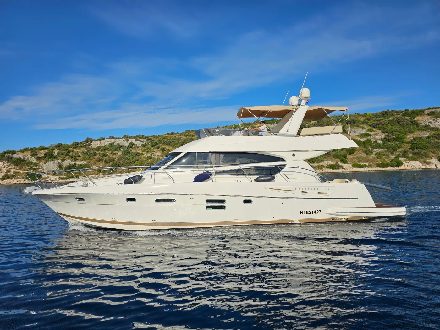 Panarea - Motor Yat içinde Primošten