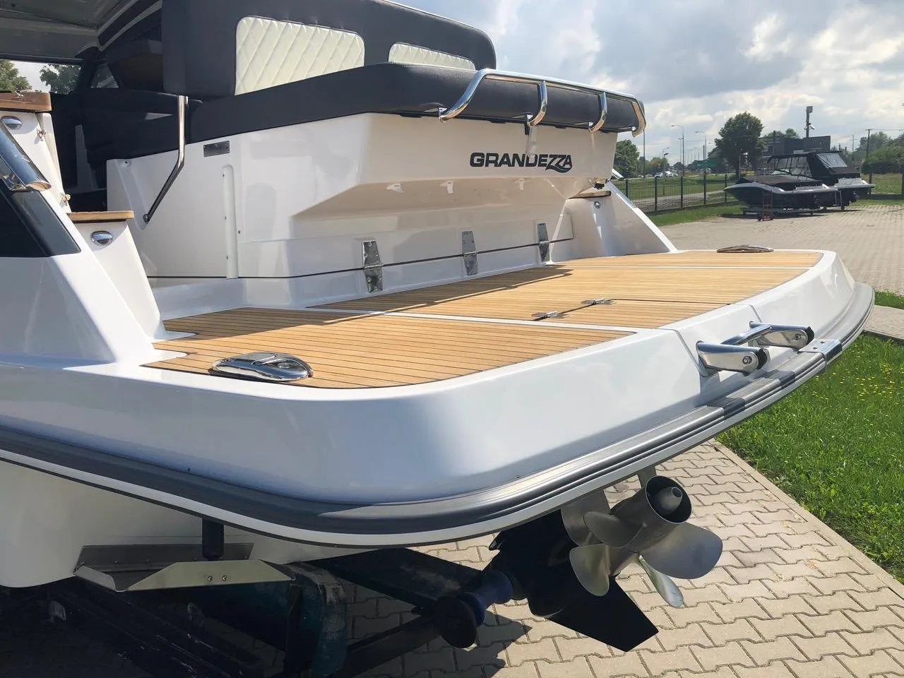 Very Fun - Motor Yacht in Bibinje