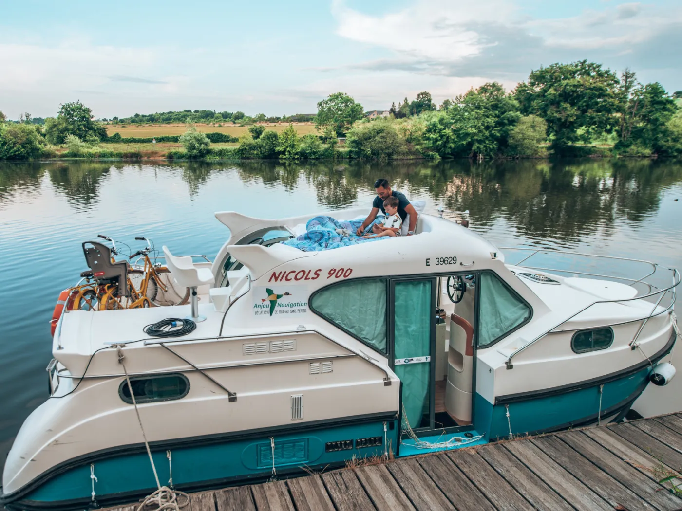 Allegro 2 - Motor Yacht in Grez-Neuville
