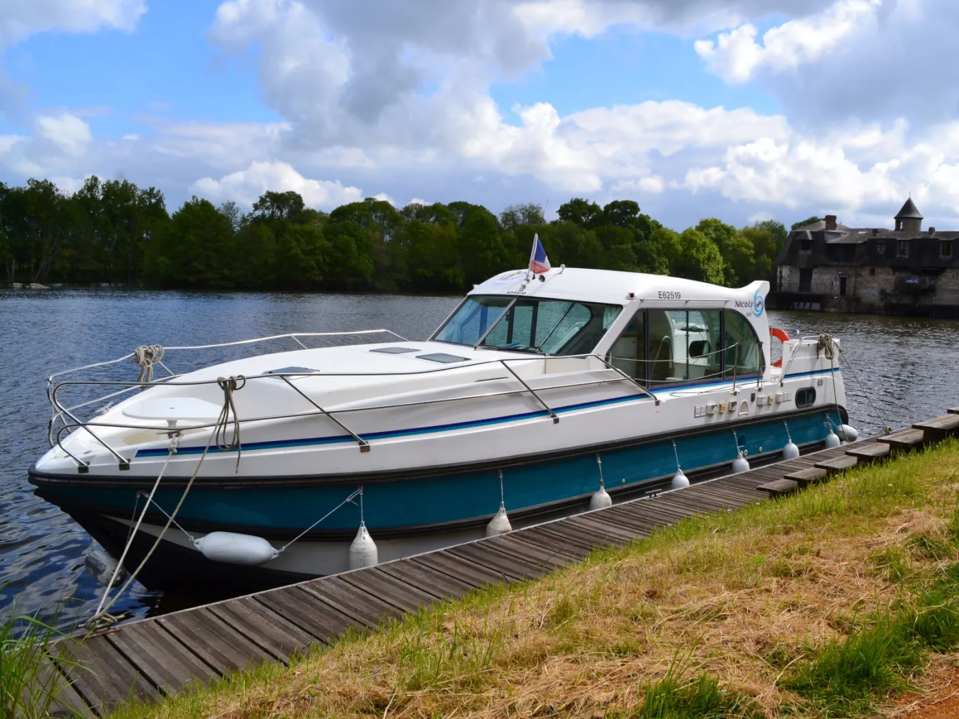 Adagio - Motor Yacht in Grez-Neuville