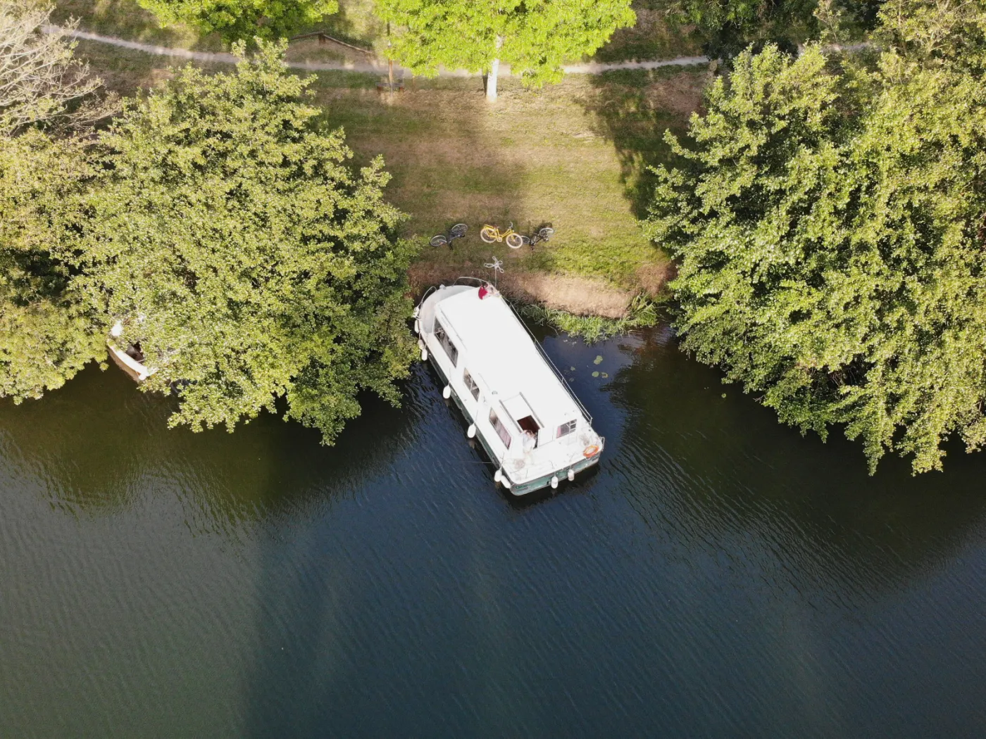 Colvert - Diğer içinde Grez-Neuville