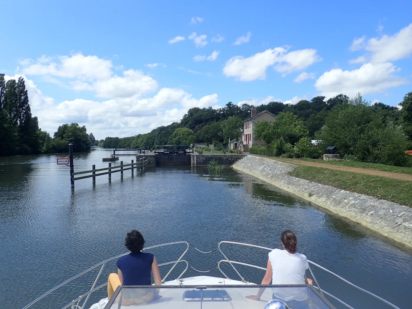 Sonate - Motor Yacht in Grez-Neuville