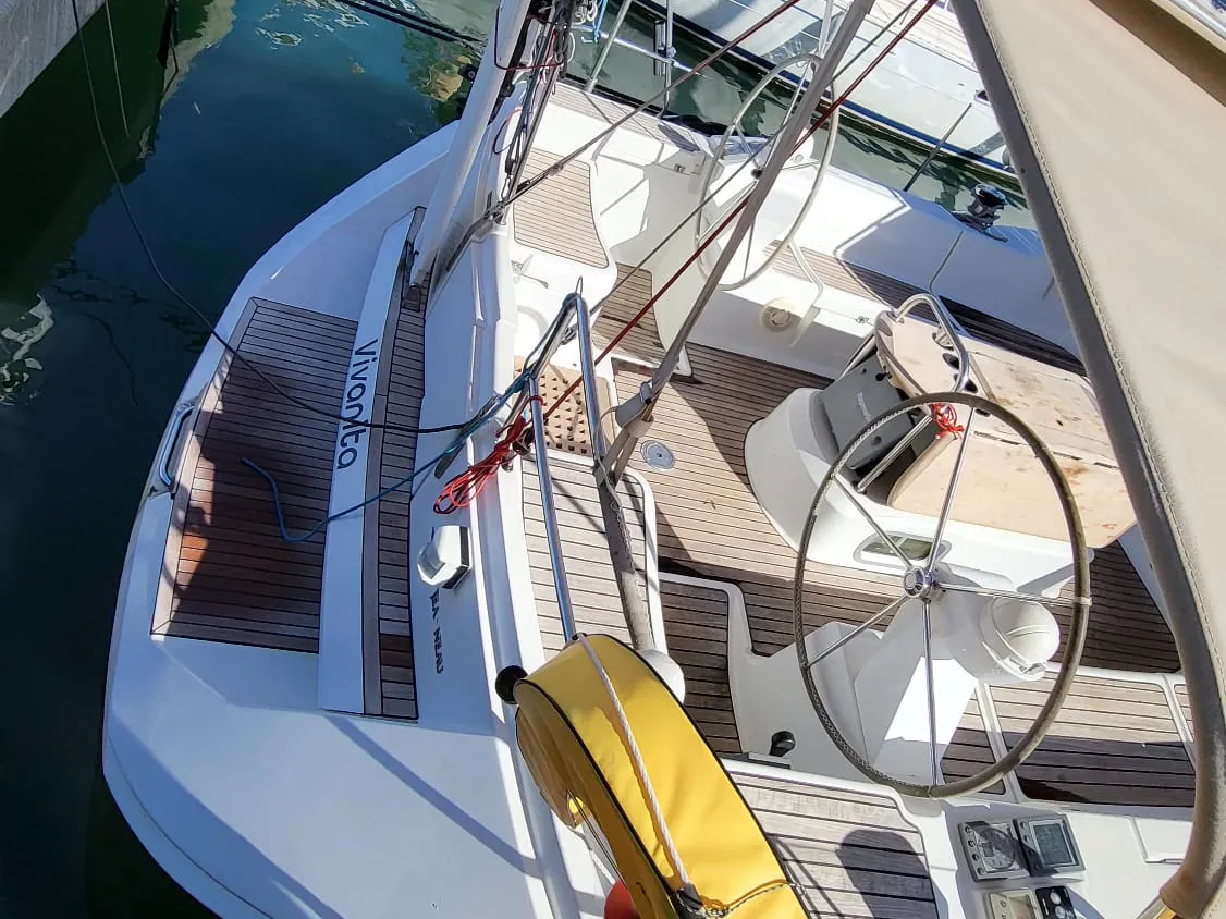 Vivanita - Sailboat in Grimaud