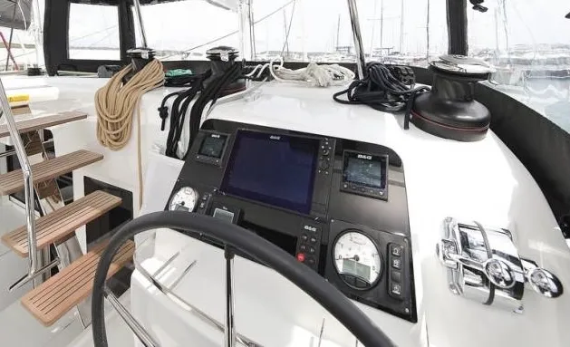 Gecko - Catamaran in Punat