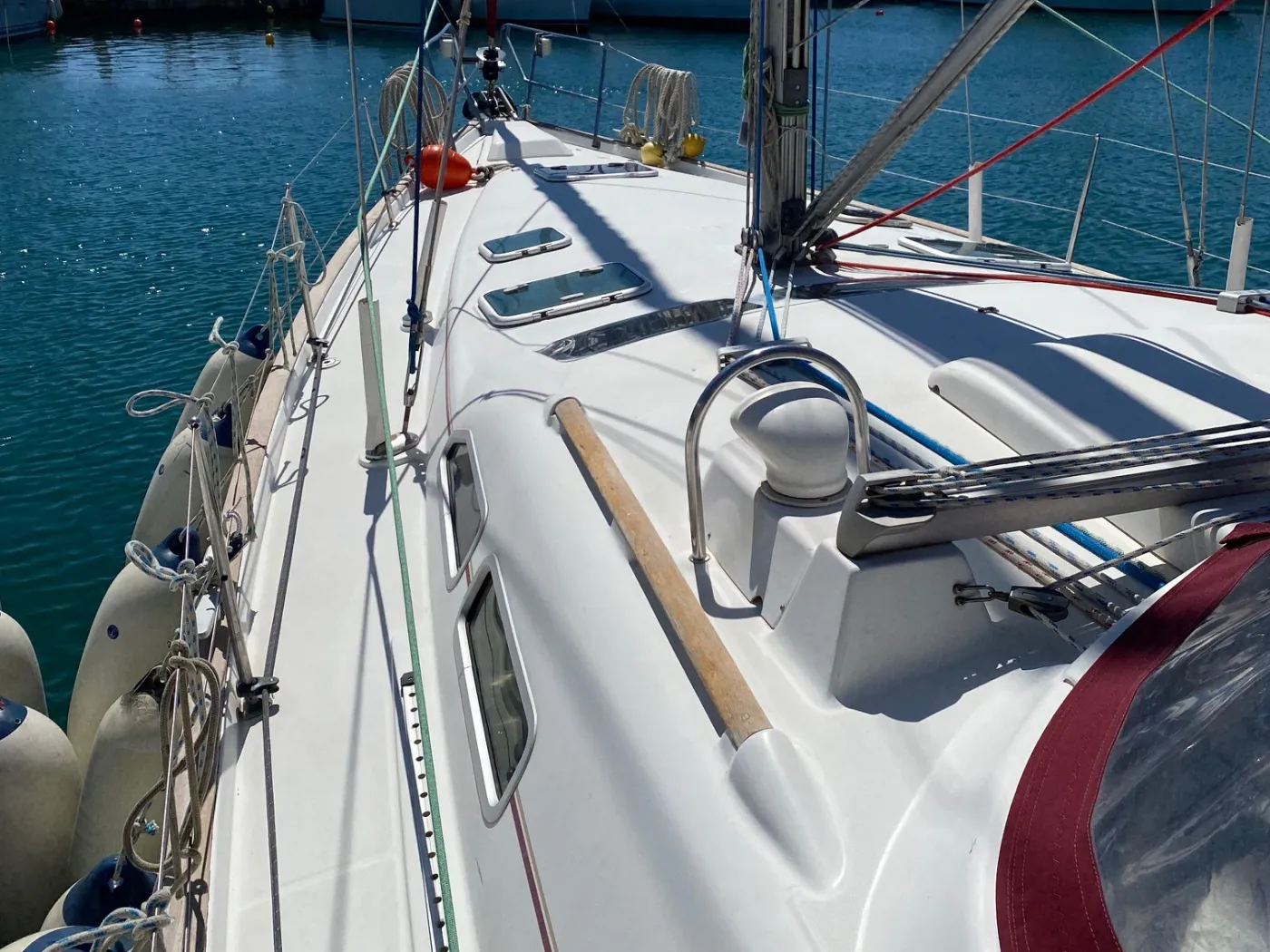 Argo - Sailboat in Paleo Faliro