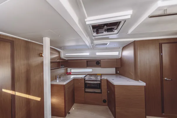 Miro 2022 ( Beneteau Oceanis 40.1 ft)