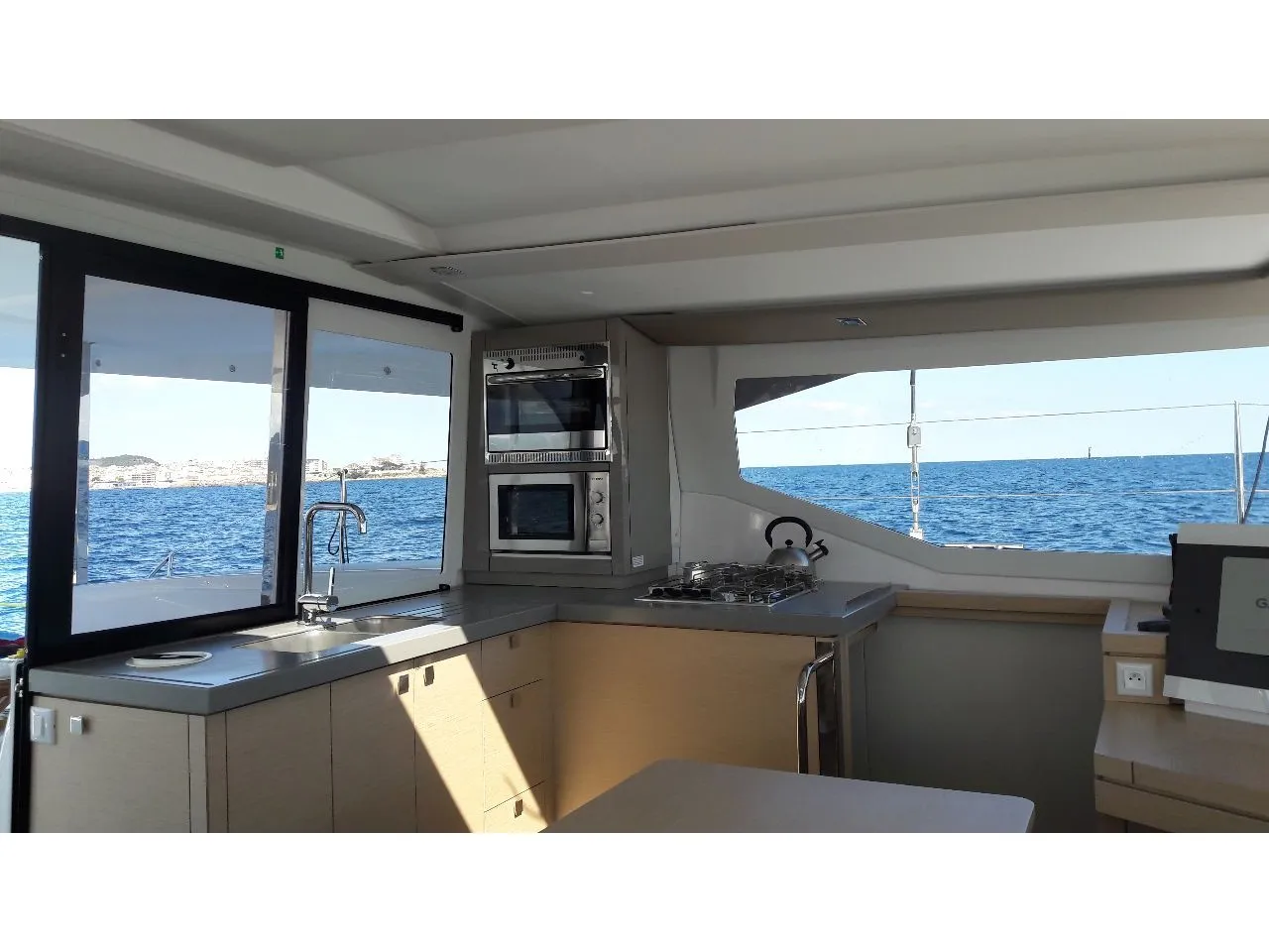 Ginesta - Catamaran in Palamós