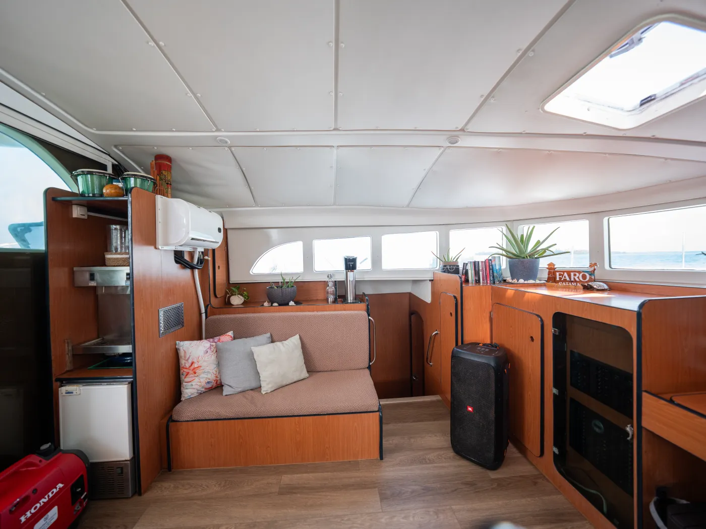 Faro - Catamaran in Panama