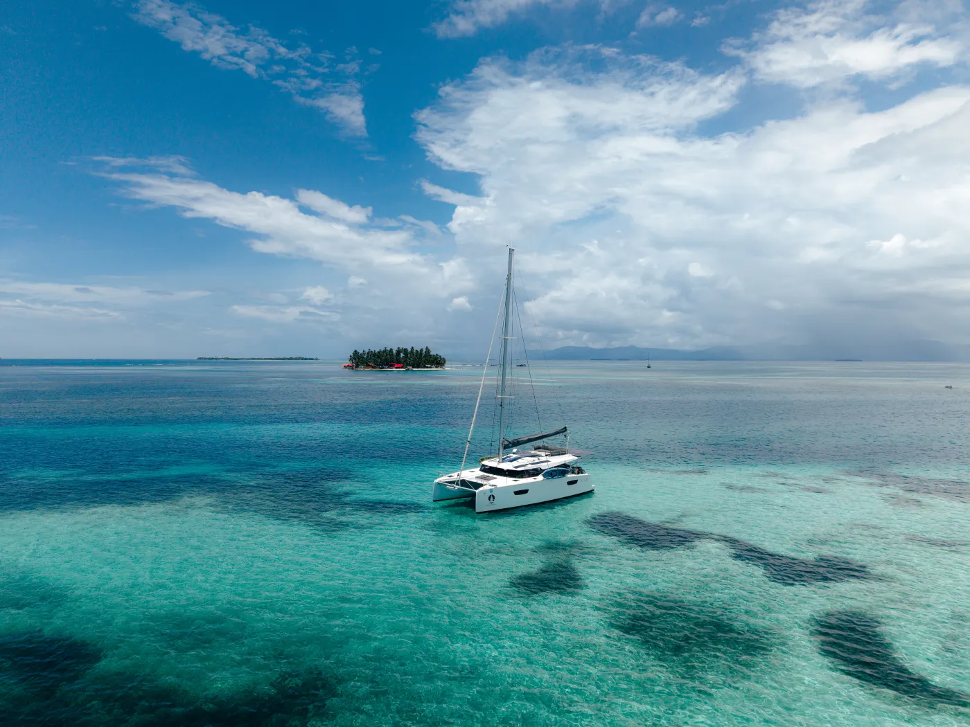 Batamaran - Catamaran in Panama