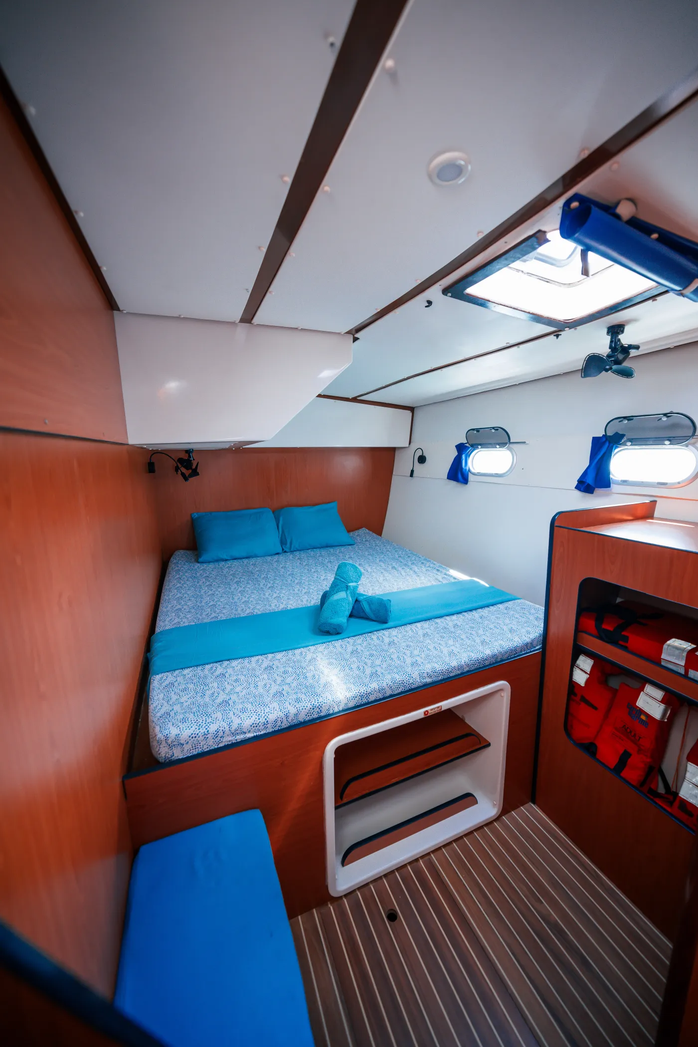Charcot - Catamaran in Panama