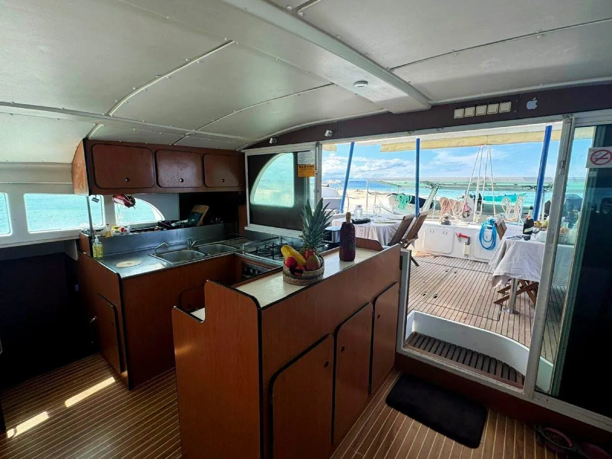 Charcot - Catamaran in Panama