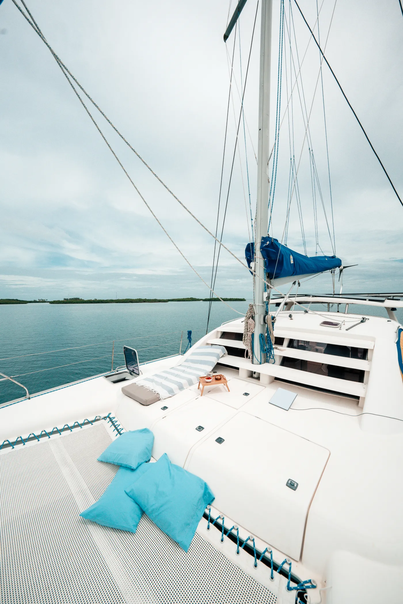 One Love - Catamaran in Panama