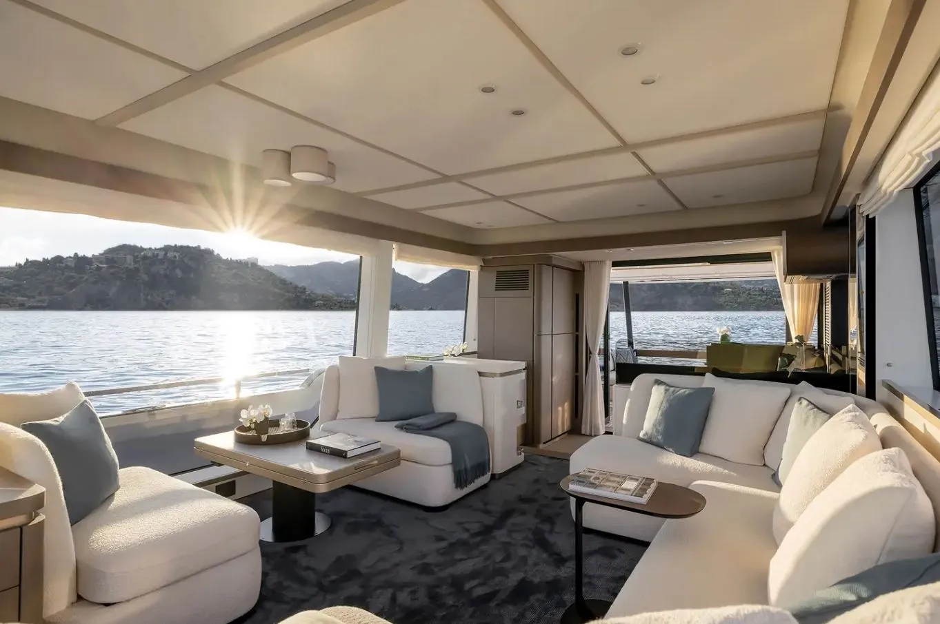 Amparito XIII - Motor Yacht in Podstrana
