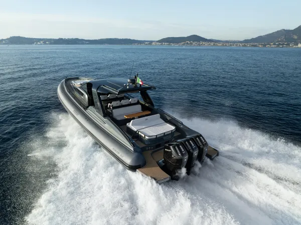Nautilus 01