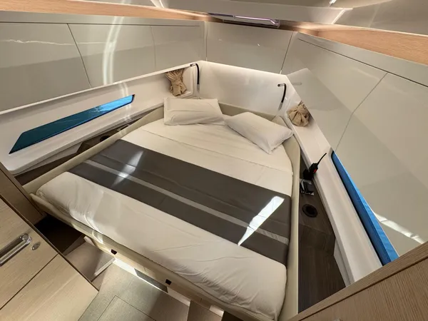 Nautilus 01