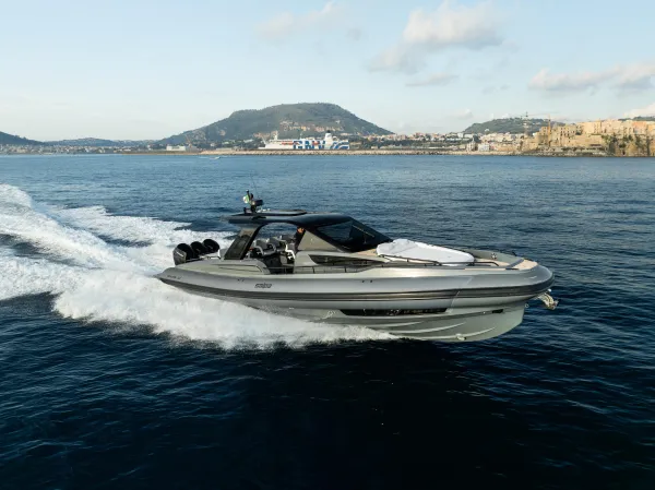 Nautilus 01