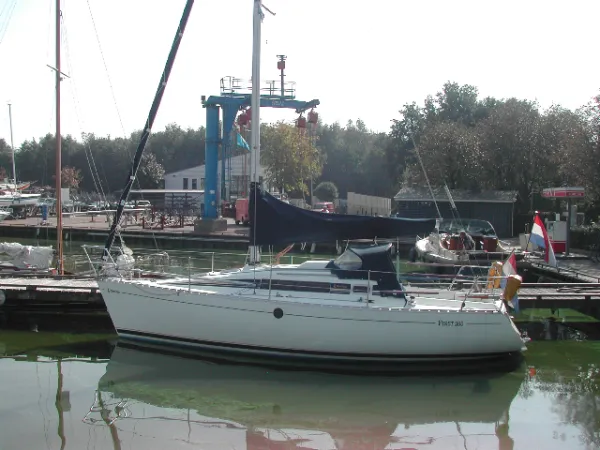 Main image