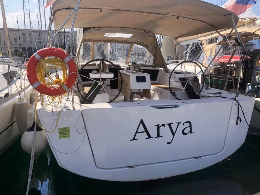 Arya - Yelkenli içinde Città metropolitana di Palermo