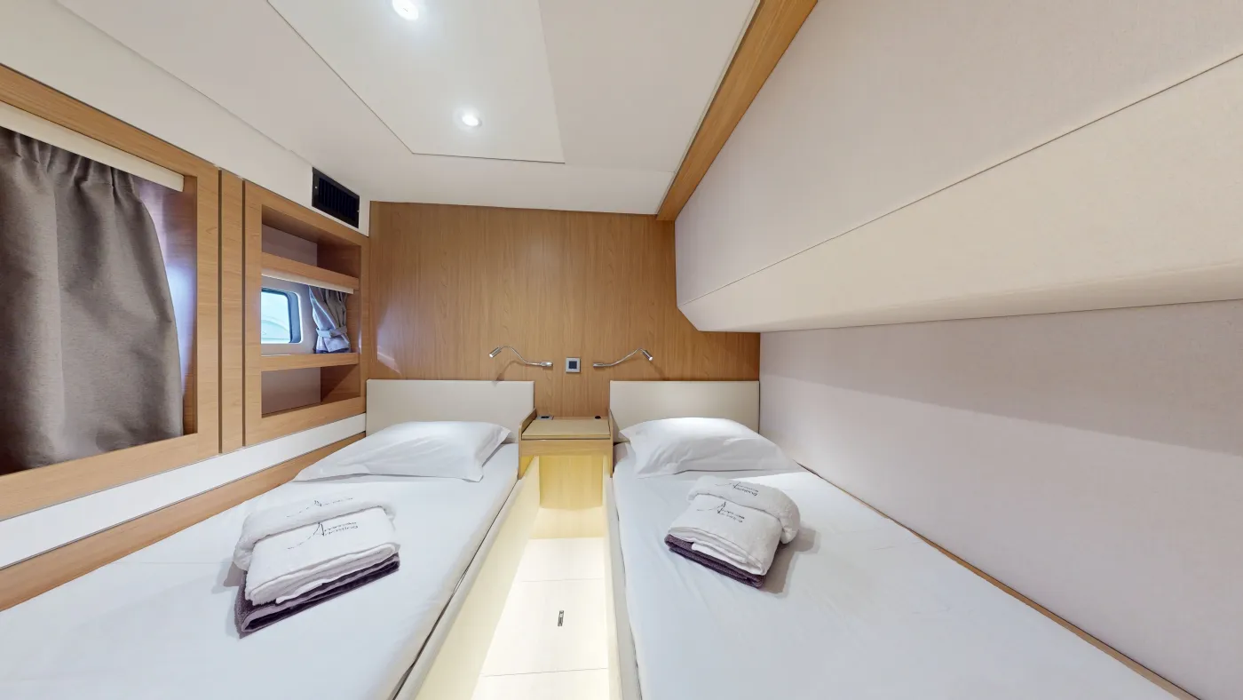 AMMOS IV - Fully Equipped - Catamaran in Anatoliki Attiki