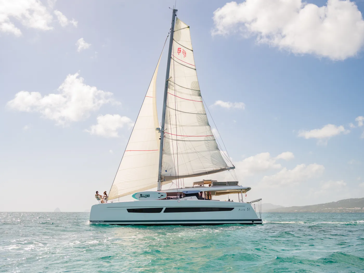 Beyond - Catamaran in Le Marin