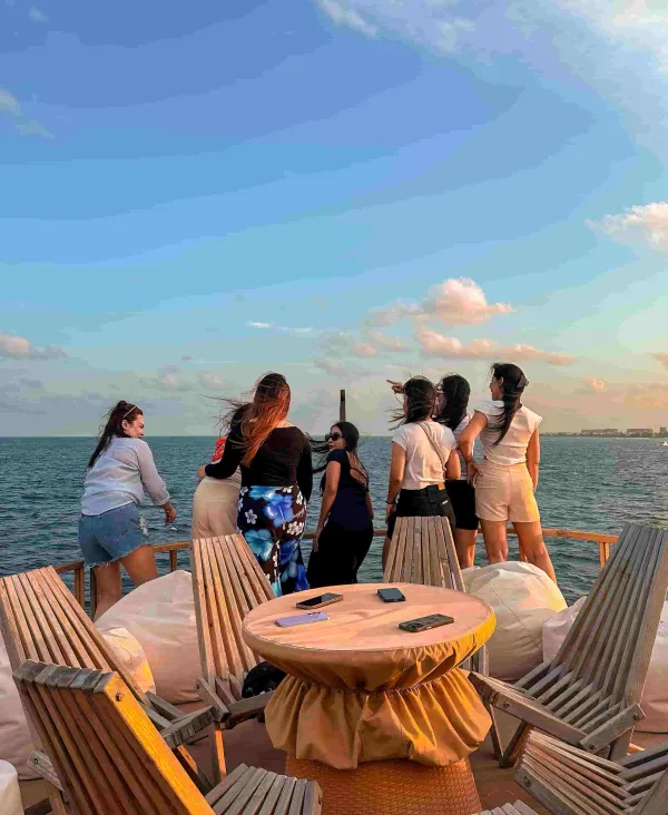 Atoll Villa