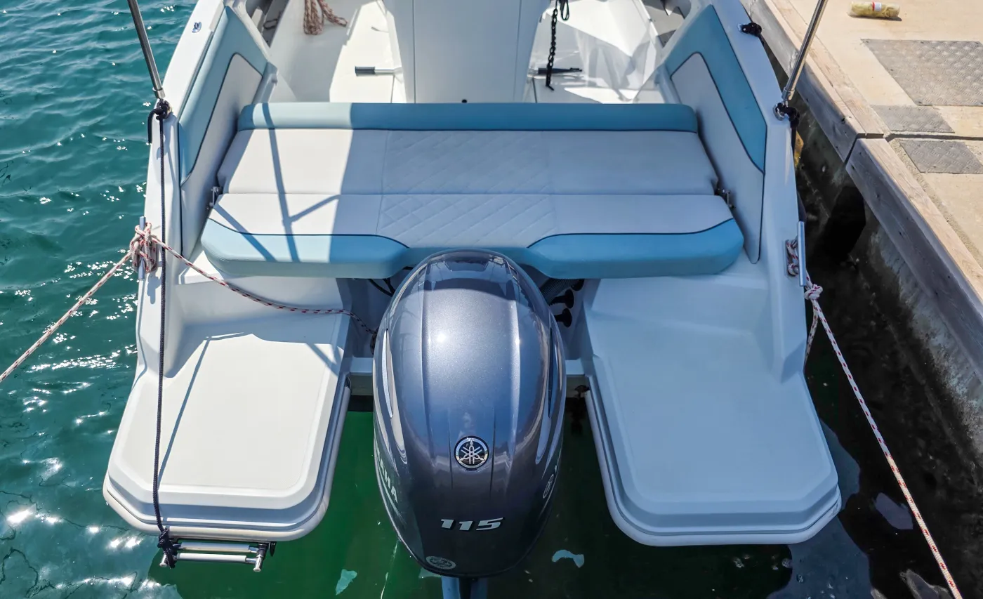 Salpa Sunsix - Motor Yacht in Pula