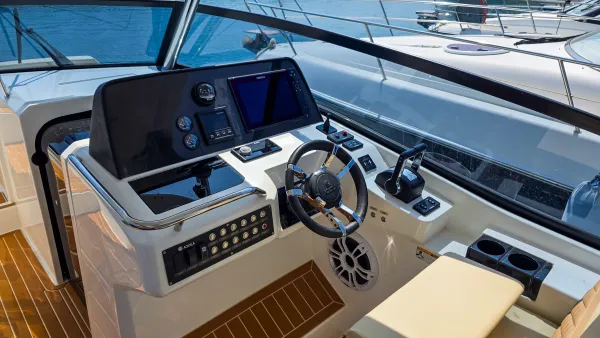 Aquila 32
