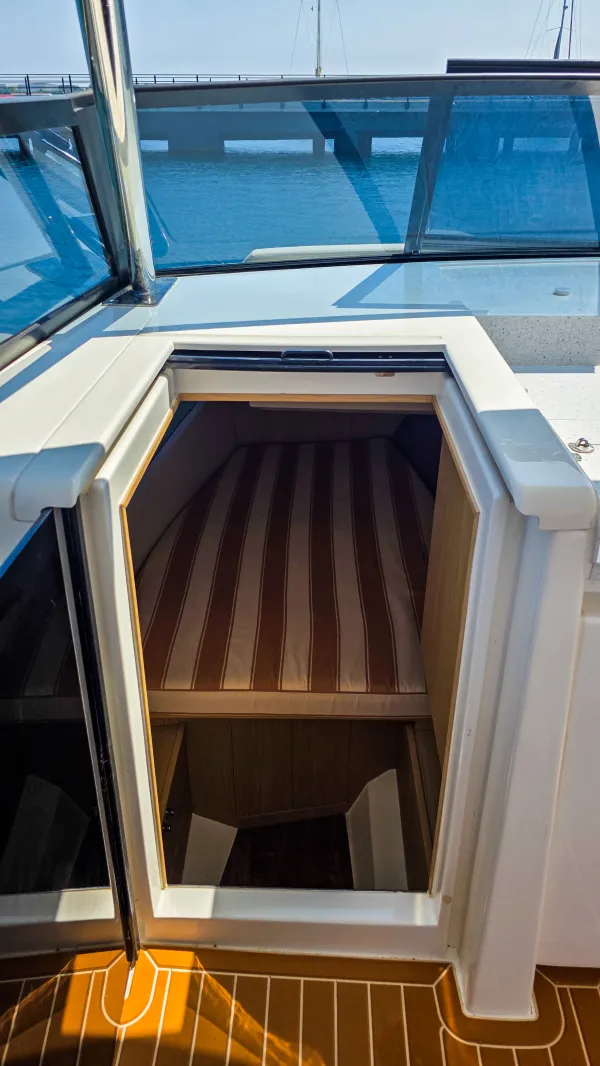 Aquila 32