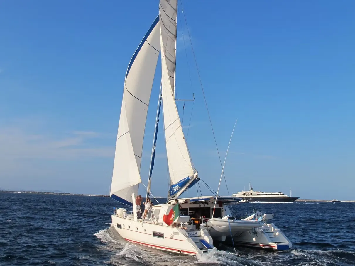 Seabar - Catamaran in Lisboa