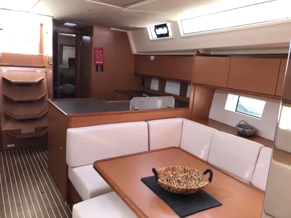 S/Y Elli