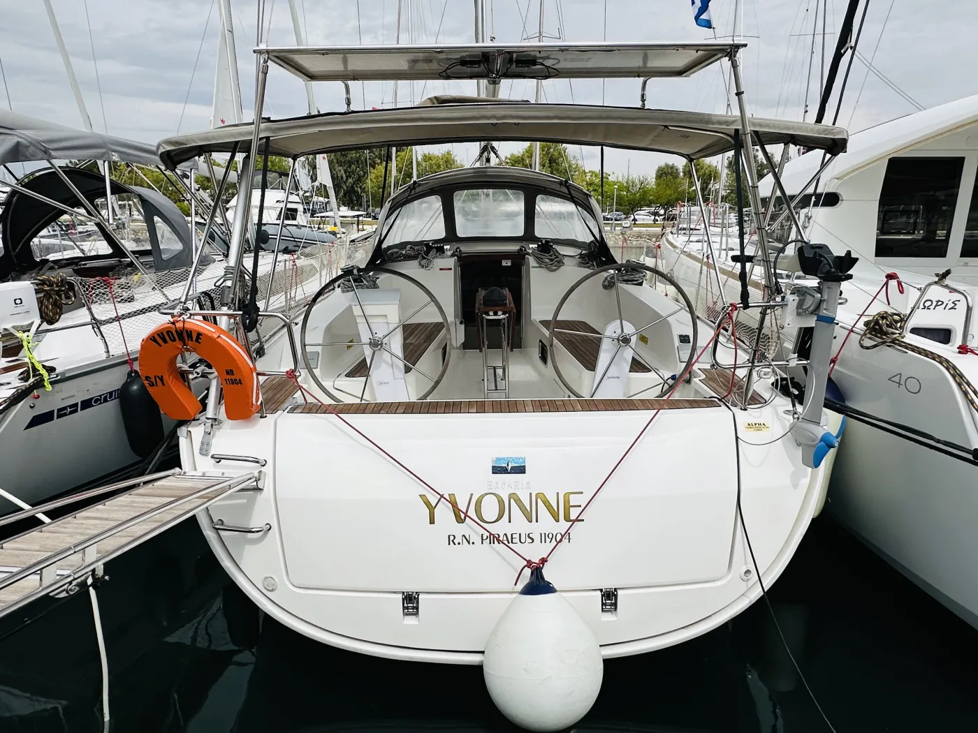 S/Y Yvonne - Sailboat in Alimos