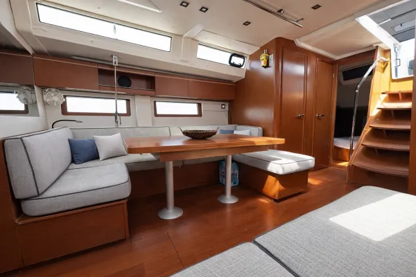 Velvet Dice