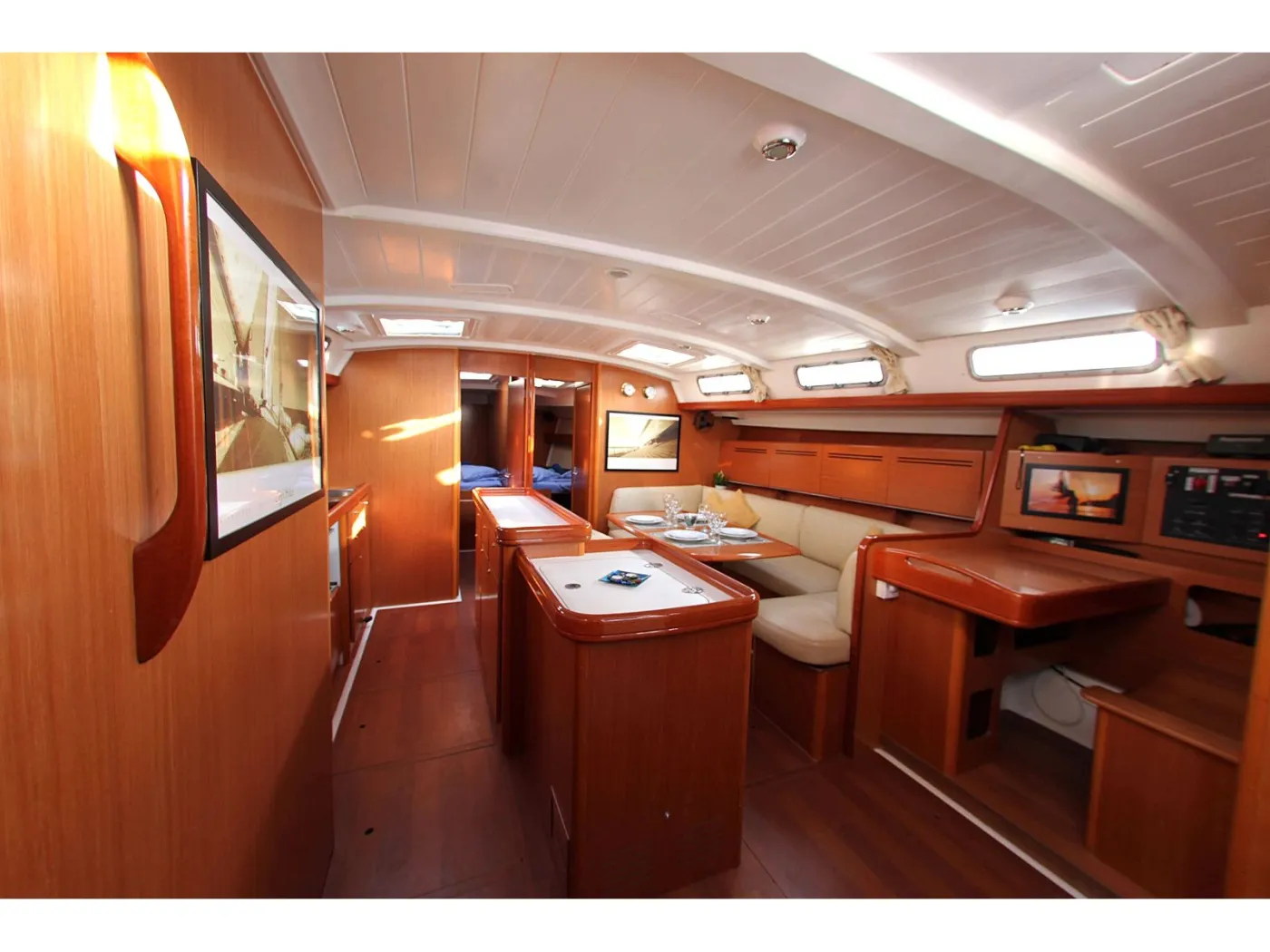 Roulette - (A/C - Generator - Refit 2021) - Sailboat in Alimos