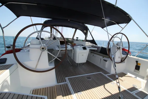 Lucky Slot - (A/C - Generator - Refit 2024)
