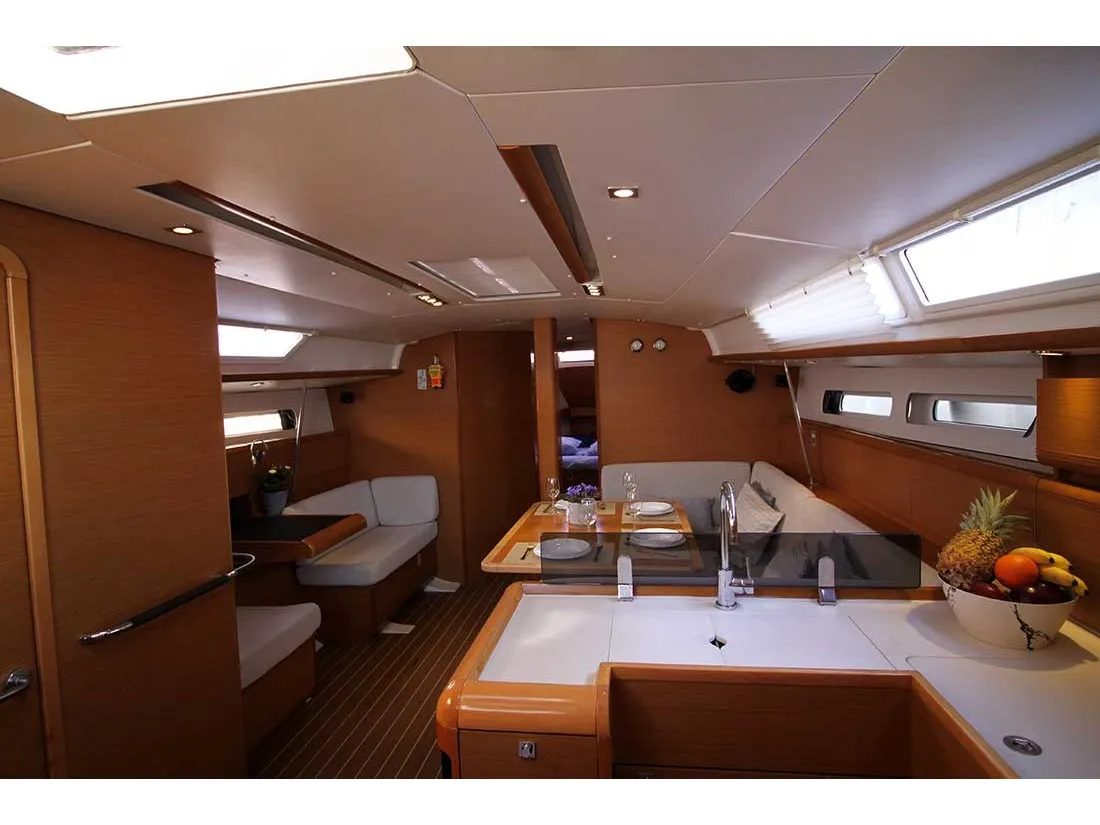 Lucky 7 - Refit 2021 - Yelkenli içinde Alimos