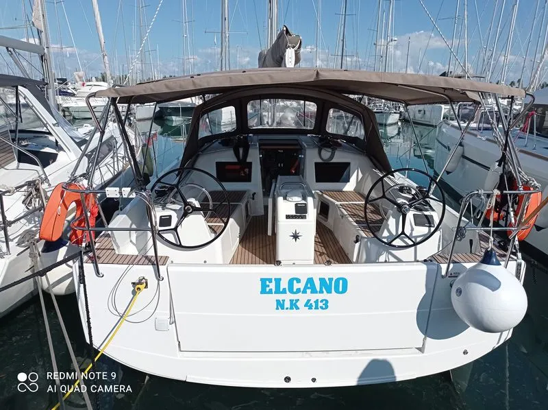 LFK-410AA - Sailboat in Lefkada