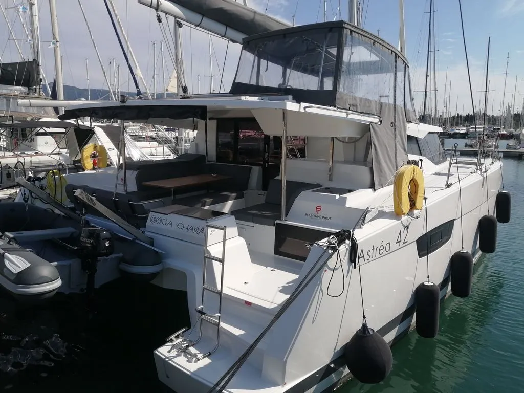 Ooga Chacka - Catamaran in Lefkada
