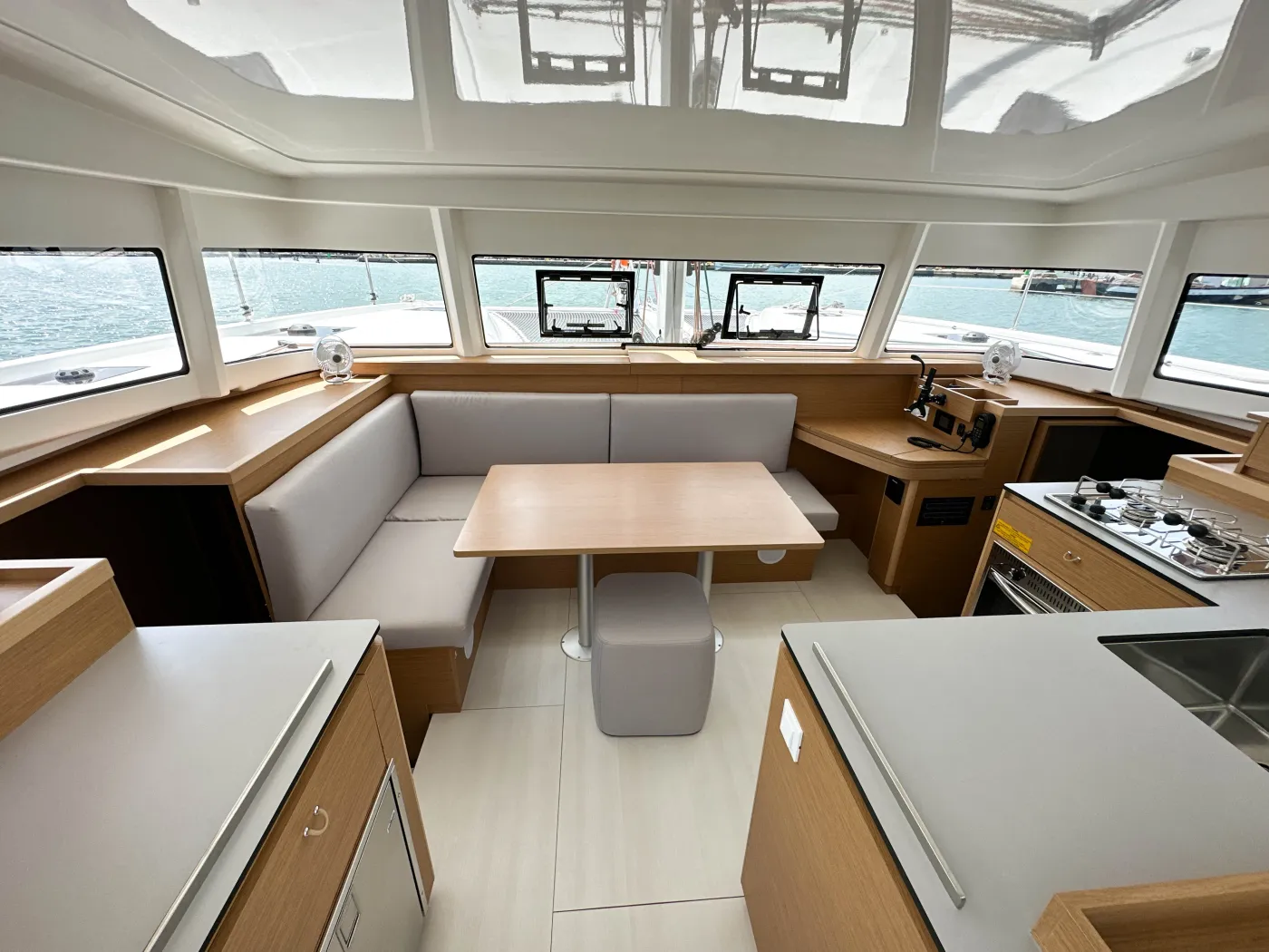 SAVAGE - Catamaran in Palma