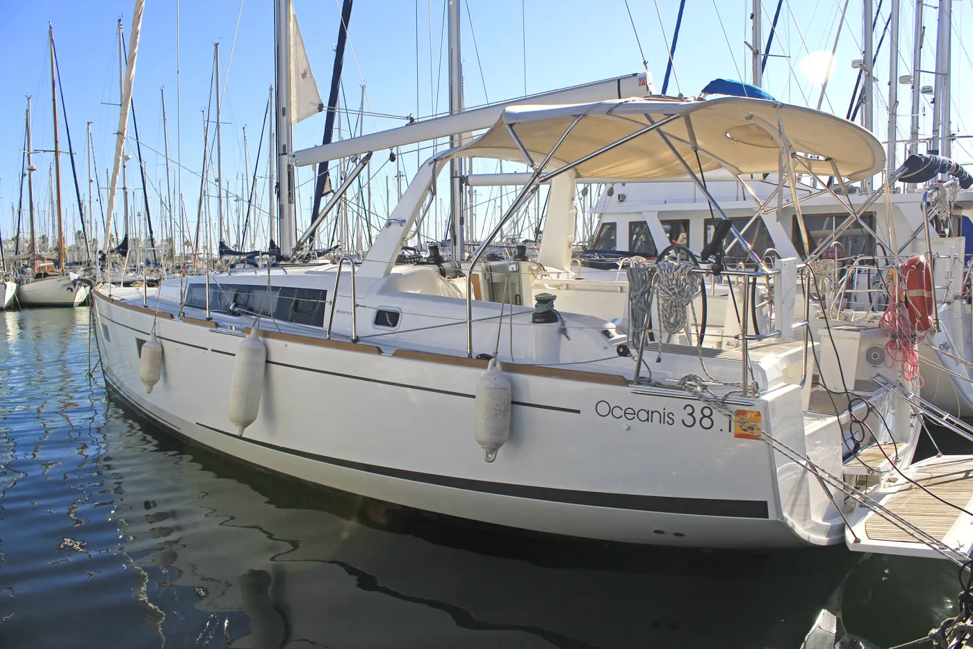 VITA - Sailboat in Barcelona