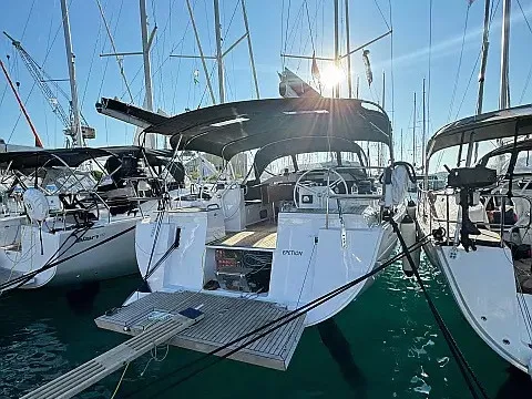 Epetion - Yelkenli içinde Trogir